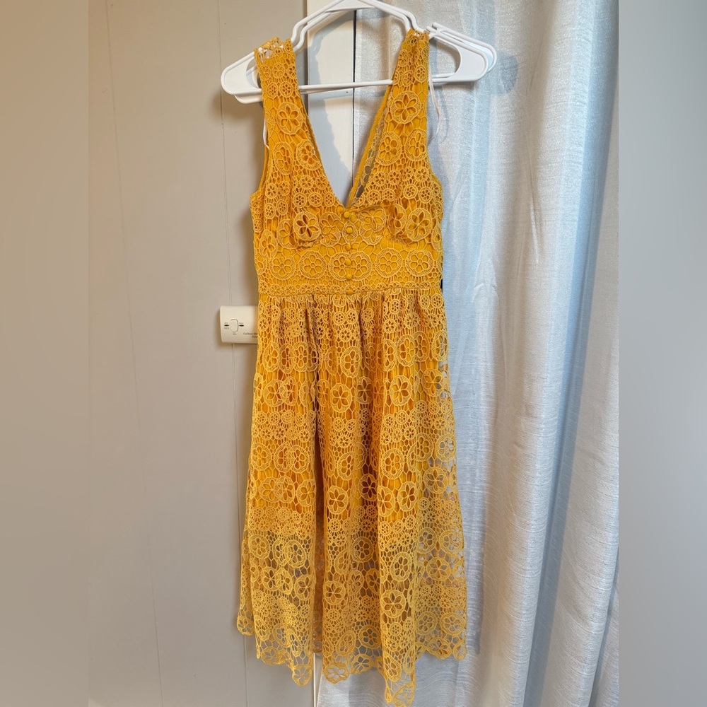 Yellow Lace Sleeveless Dress